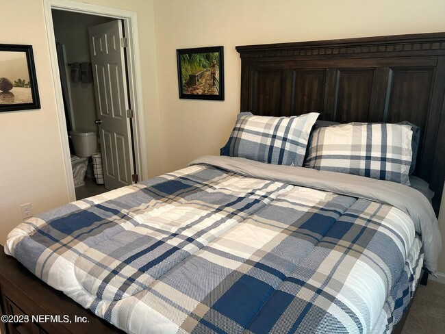 Building Photo - 106 Whispering Brk Dr