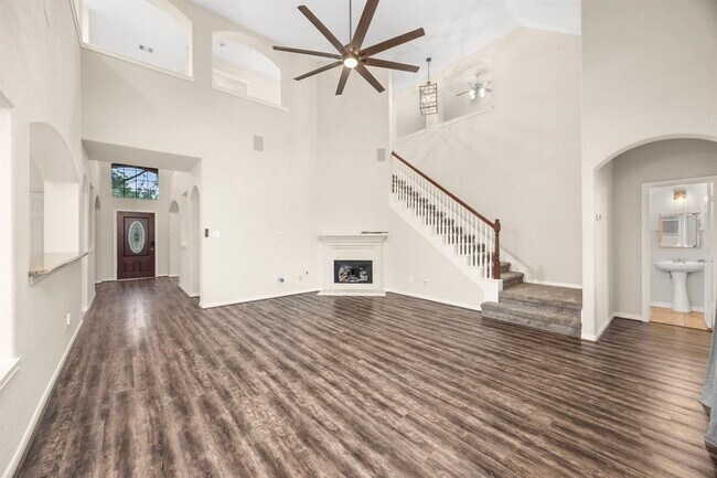 Building Photo - 9603 Whittington Park Ln
