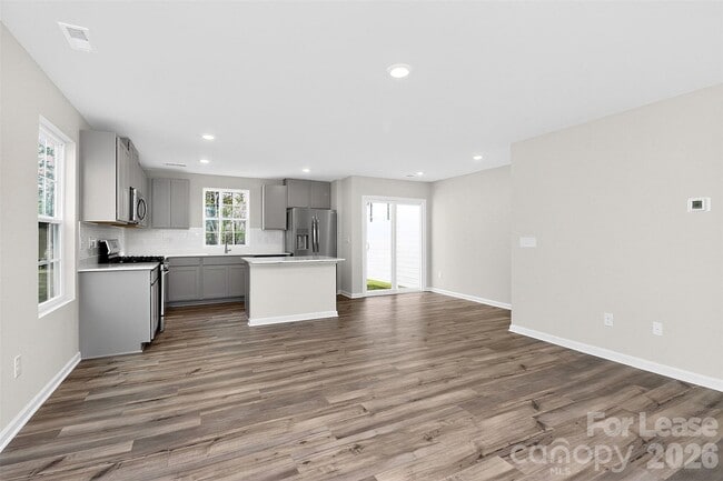 Building Photo - 10032 Greystar Ln