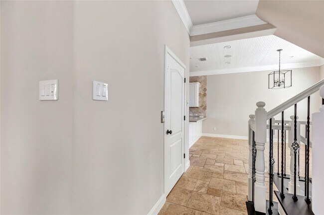 Building Photo - 135 Low Country Ln