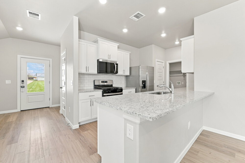 Building Photo - 12700 Carrara Ln