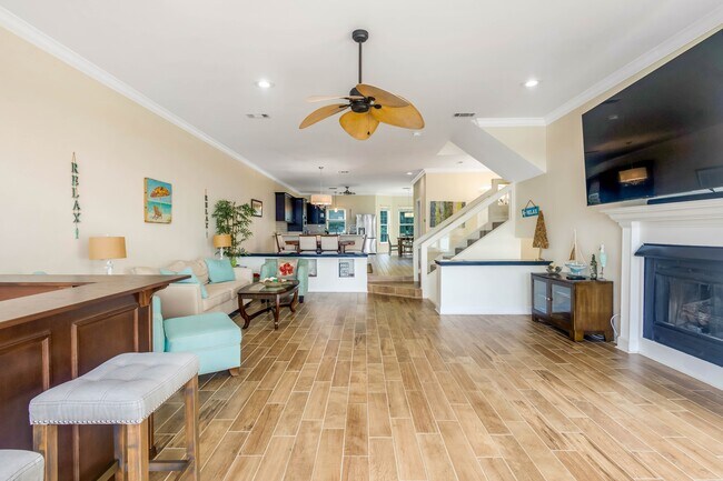 Building Photo - 53 Yacht Club Dr