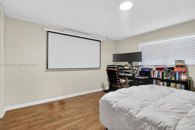 Building Photo - 11890 SW 72nd Pl