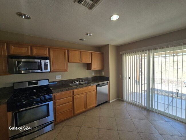 Building Photo - Must See Beautiful Home! COMING SOON!!!