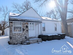 Building Photo - Beautiful 3 bedroom / 1 bathroom house now...