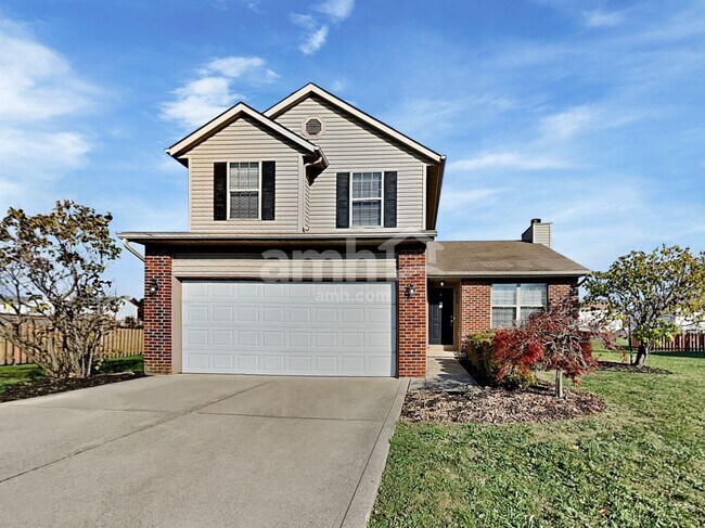 Primary Photo - 906 Lakeway Ct E