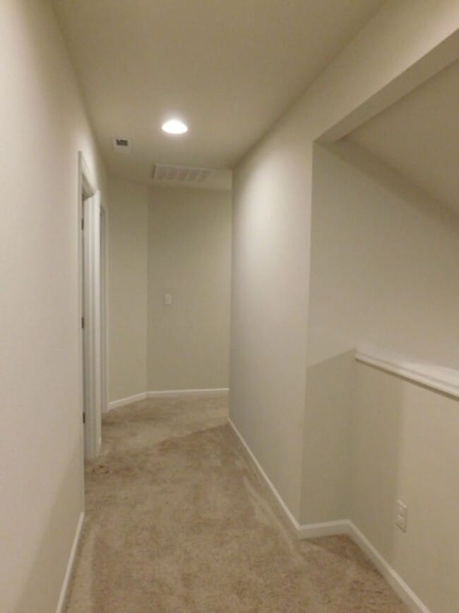 Building Photo - 4Bd/2.5Ba Two Story Home - Available Soon!