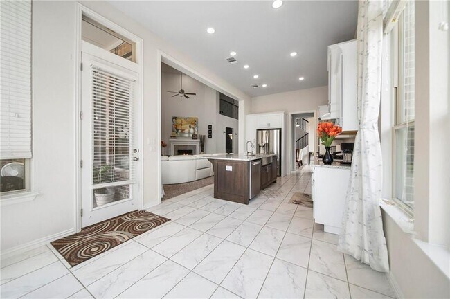 Building Photo - 253 Fannin Battleground Ln