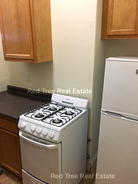 Building Photo - 99 Brainerd Rd