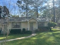 Building Photo - 1571 Coombs Dr