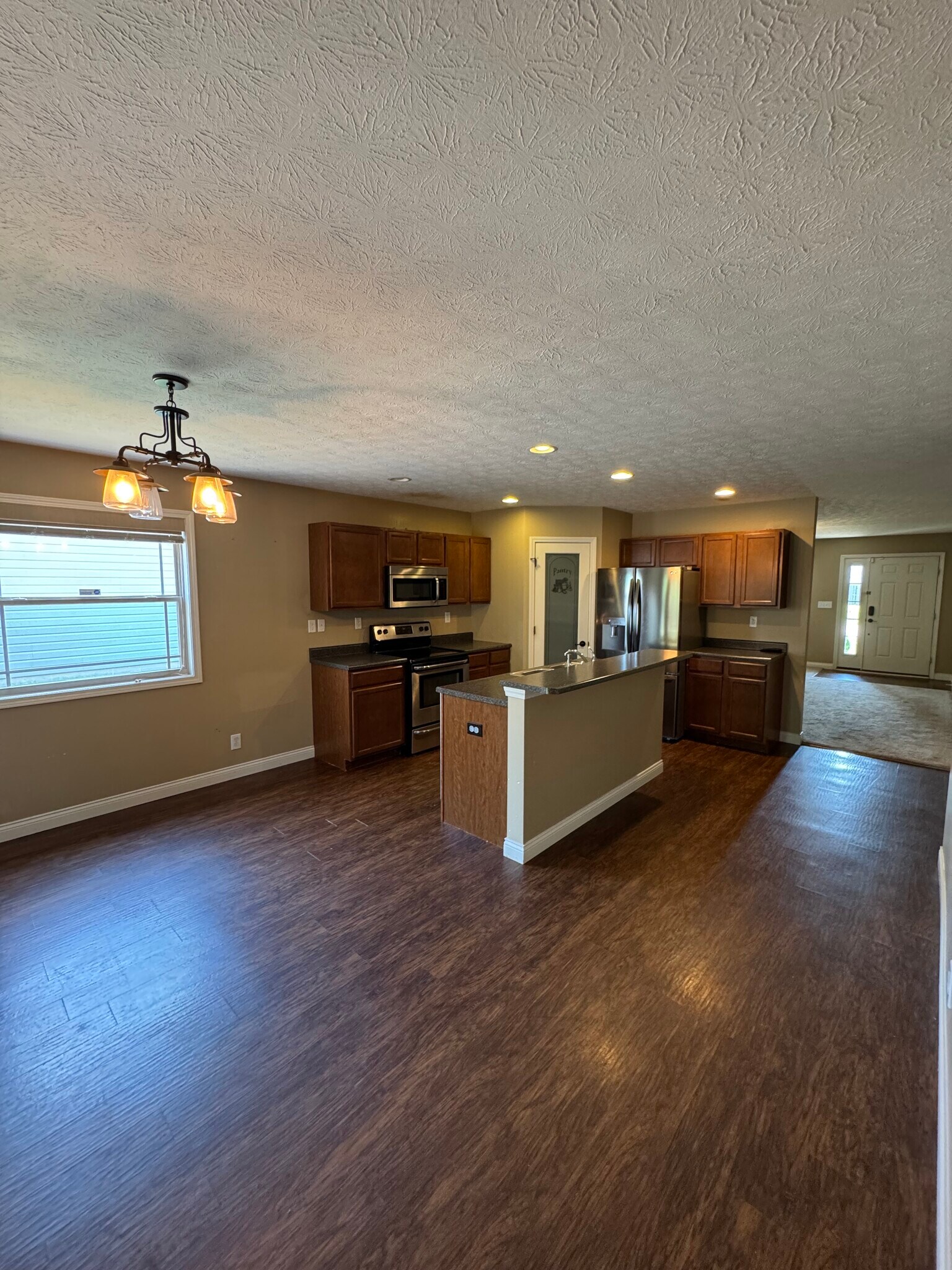 Building Photo - 2835 Atlas Dr