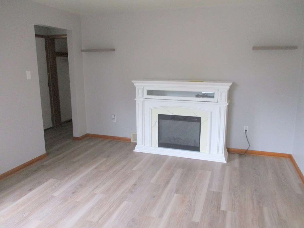Building Photo - 1104 Porter St