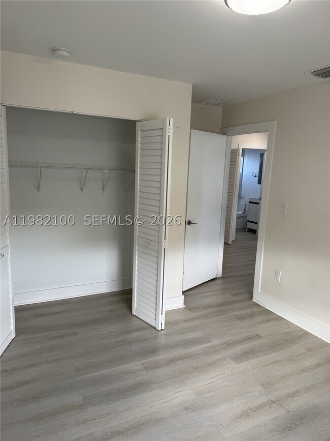 Building Photo - 10384 SW 173rd St