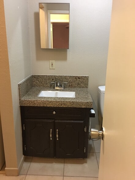 Building Photo - 312 Gastel Cir