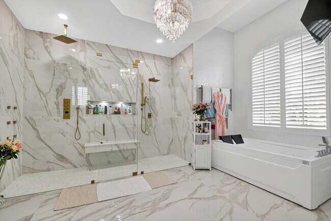 Building Photo - 9167 Oak Alley Dr