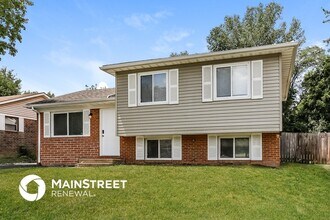 Building Photo - 1335 Birch Dr