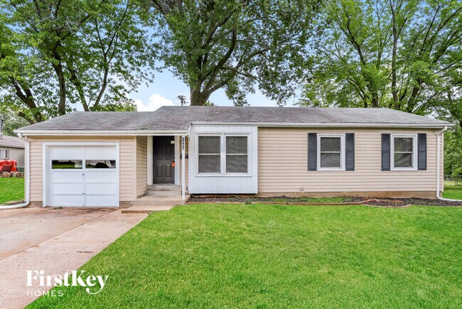Primary Photo - 1006 Aspen Dr