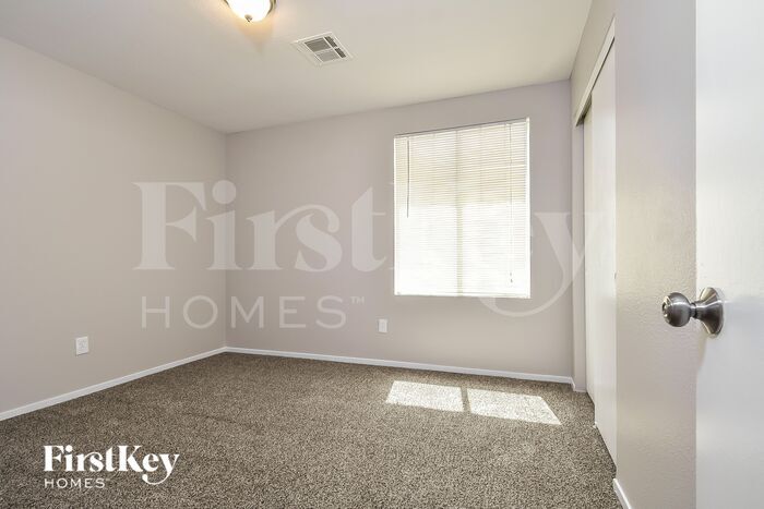 Building Photo - 5506 Ramirez St