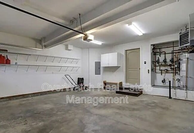 Building Photo - 217 Skwentna Dr