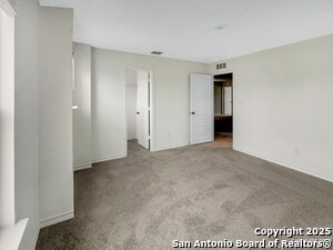 Building Photo - 856 Heartseed Ave