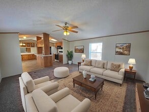 Building Photo - 4461 Beechwood St