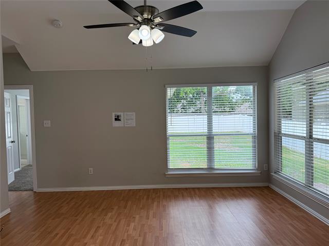 Building Photo - 413 Hilltop Dr