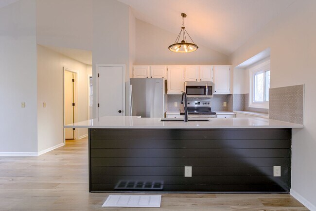 Building Photo - Great home in Millard
