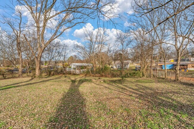 Building Photo - 3658 Tarbett Rd