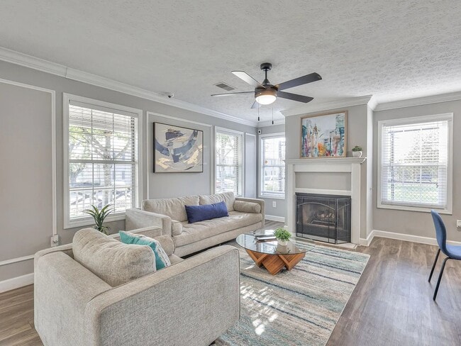 Building Photo - 4646 Nolensville Pk