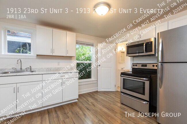 Building Photo - 1913 23rd St