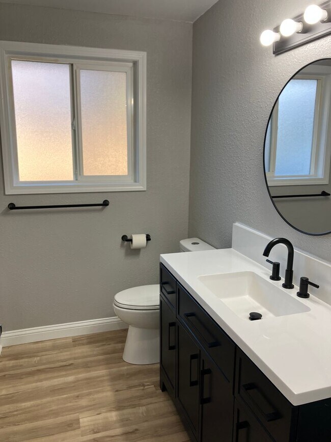 Building Photo - Remodeled Three Bedroom Home