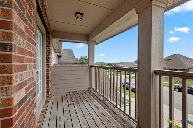 Building Photo - 9613 Adeel Dr