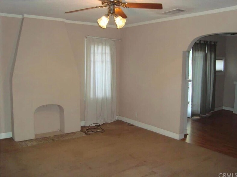 Building Photo - 3739 Farnham Pl