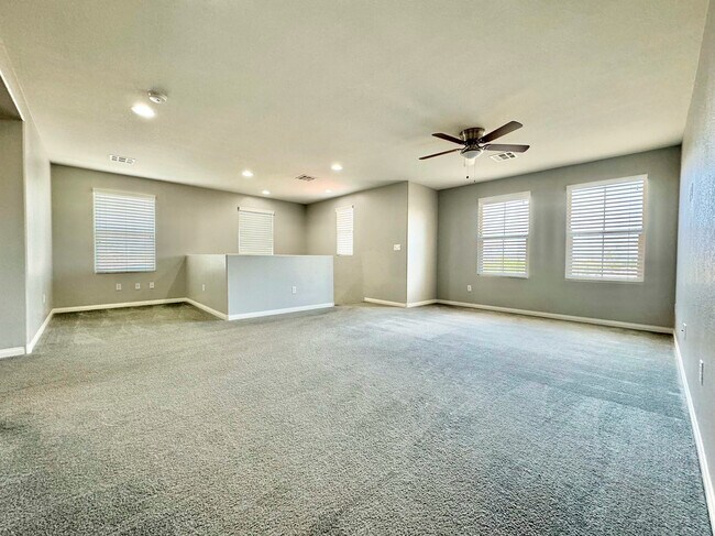 Building Photo - 10544 Pembroke Bay St