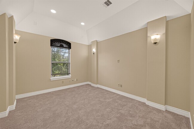Building Photo - 16803 Tabasso Ct