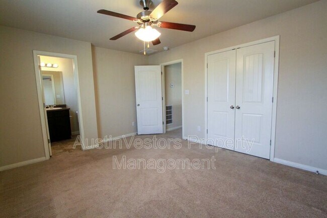 Building Photo - 4504 Esper Ln
