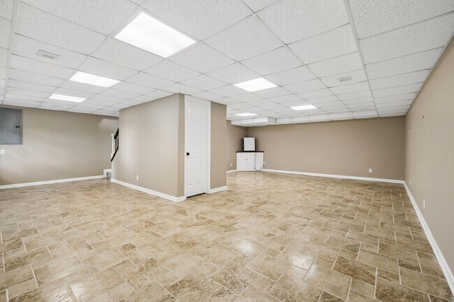 Building Photo - 3125 Hwy 49 E