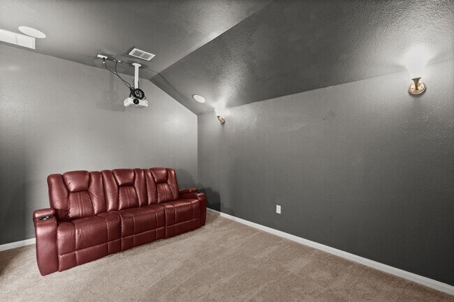 Building Photo - 610 Puerta Vallarta Ln
