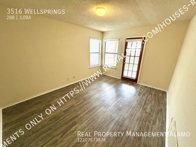 Building Photo - **APPLICATION RECEIVED** *MOVE IN SPECIAL*...