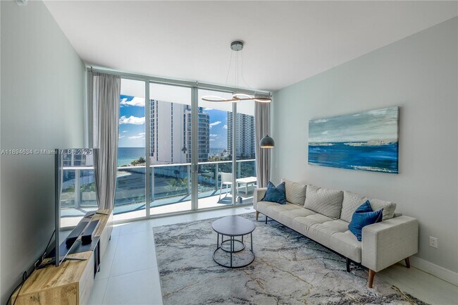 Building Photo - 17550 Collins Ave