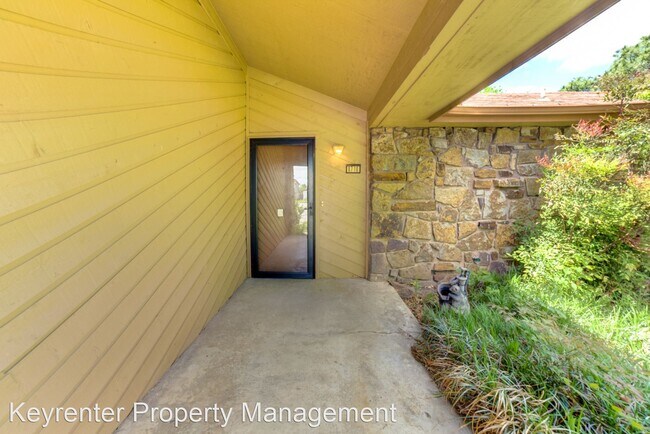 Building Photo - 3 br, 2 bath House - 8710 N 121st E Ave