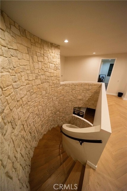 Building Photo - 17437 Oak Creek Ct