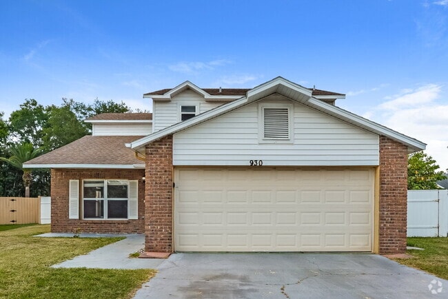 Building Photo - 930 Maple Forest Dr