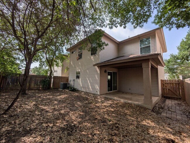 Building Photo - 11007 Braes Grove