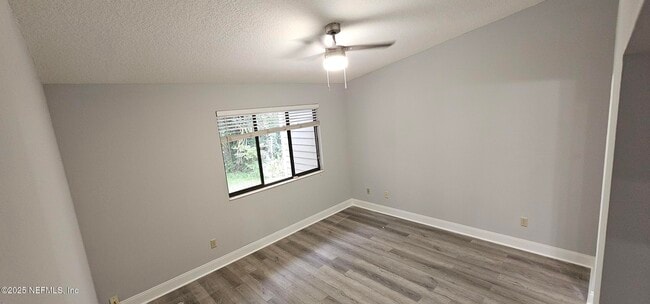 Building Photo - 7610 Baymeadows Cir W