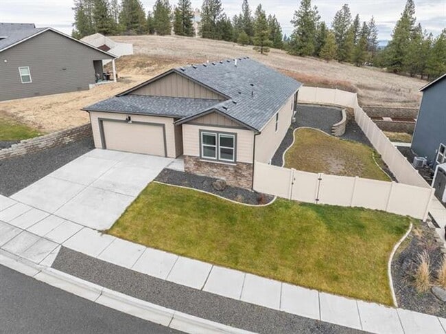 Building Photo - 8207 S Avery Rd