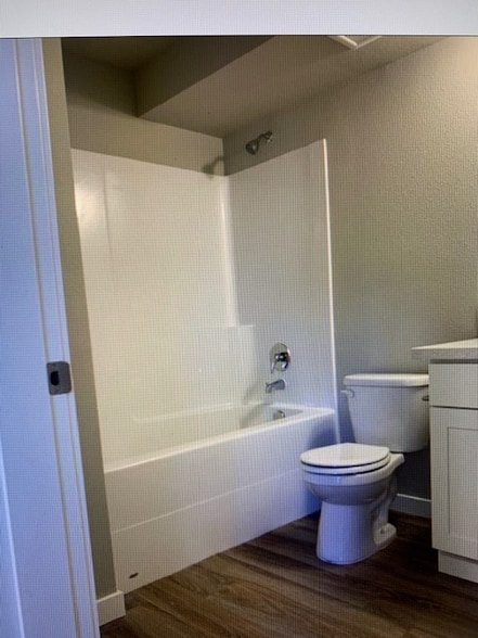 Building Photo - 4010-4016 S Warner St