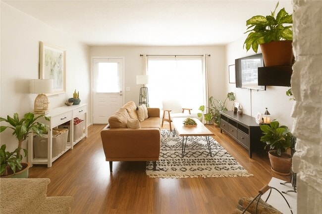 Building Photo - 19738 Applewood Ct