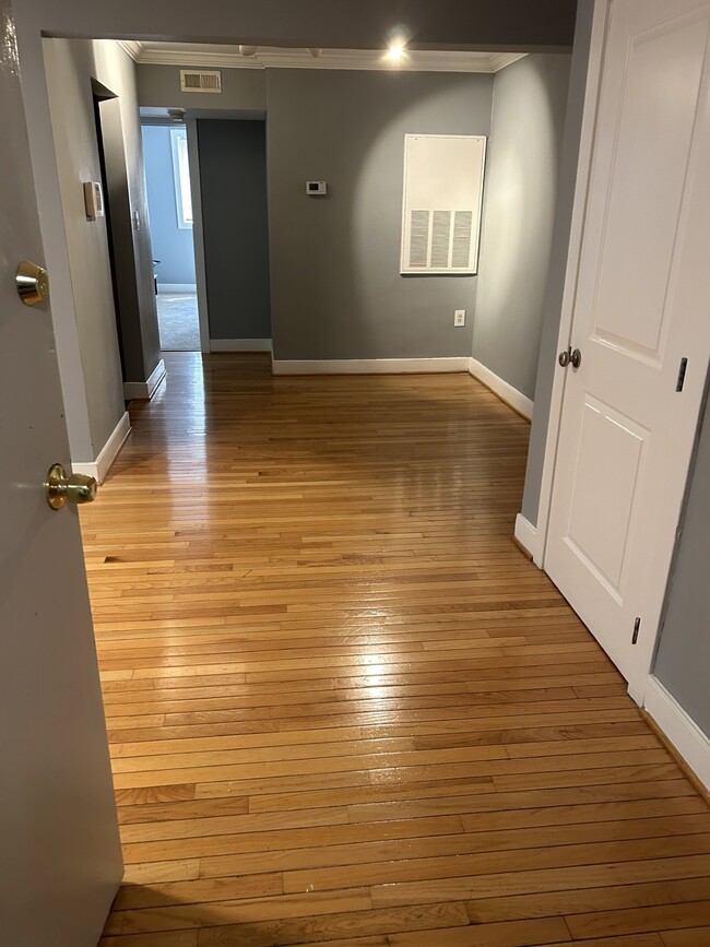 Living Room - 2844 Hartford St SE