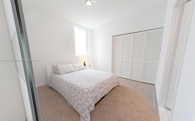 Building Photo - 244 Biscayne Blvd